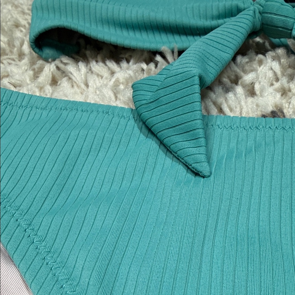 Shade & Shore Ribbed Teal Women's Swim Set - Top Size 34C, Bottom Size L - Picture 4 of 11